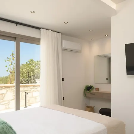 Maya Villa, A Sublime Luxury Close To Rethymno And Amenities! 别墅 阿迪斯普普伦