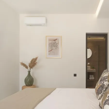 Maya Villa, A Sublime Luxury Close To Rethymno And Amenities! *