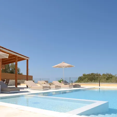 Maya Villa, A Sublime Luxury Close To Rethymno And Amenities! 别墅