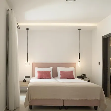 Maya Villa, A Sublime Luxury Close To Rethymno And Amenities! 别墅 *